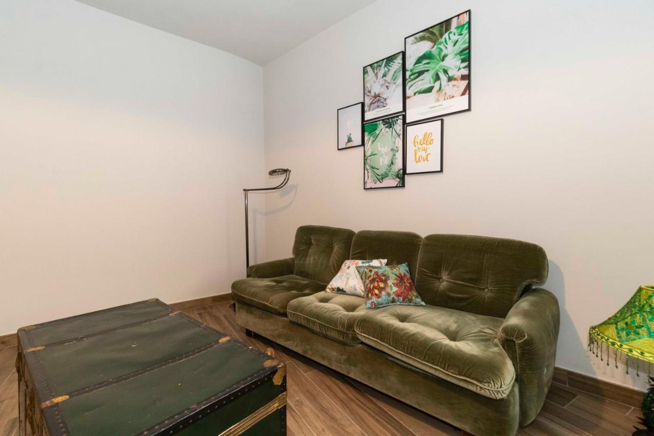 Roomy And Cozy Lingotto Apartment